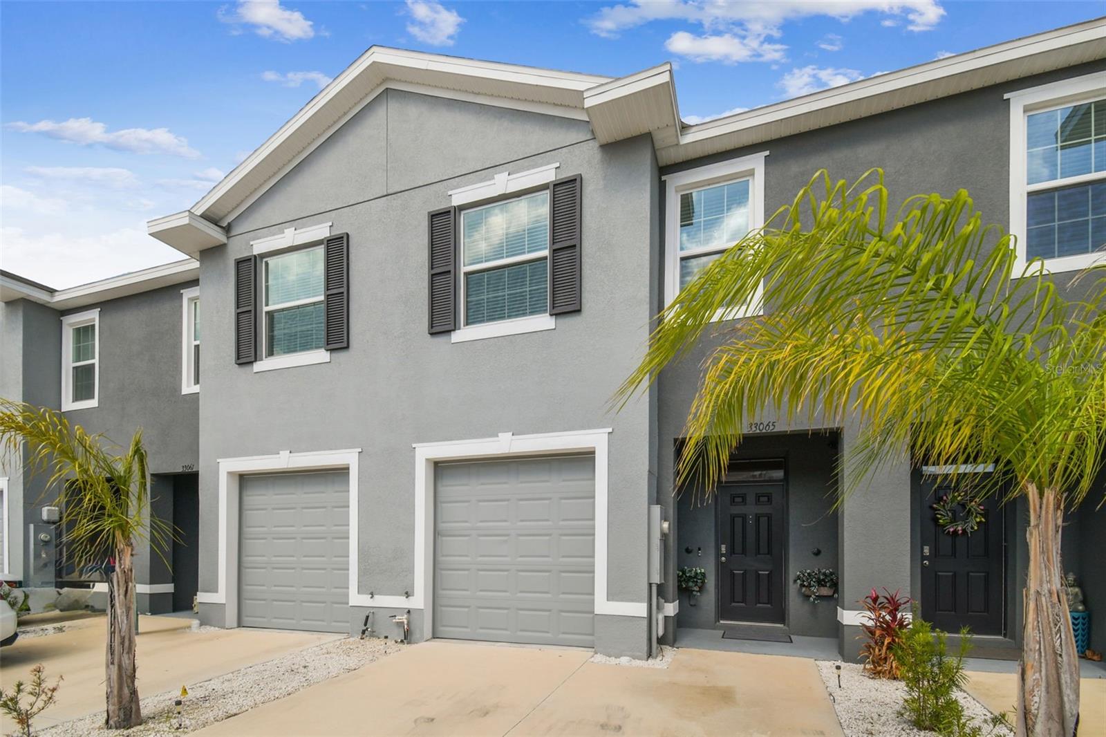 Photo 3 of 33065 MAJOR OAK DR