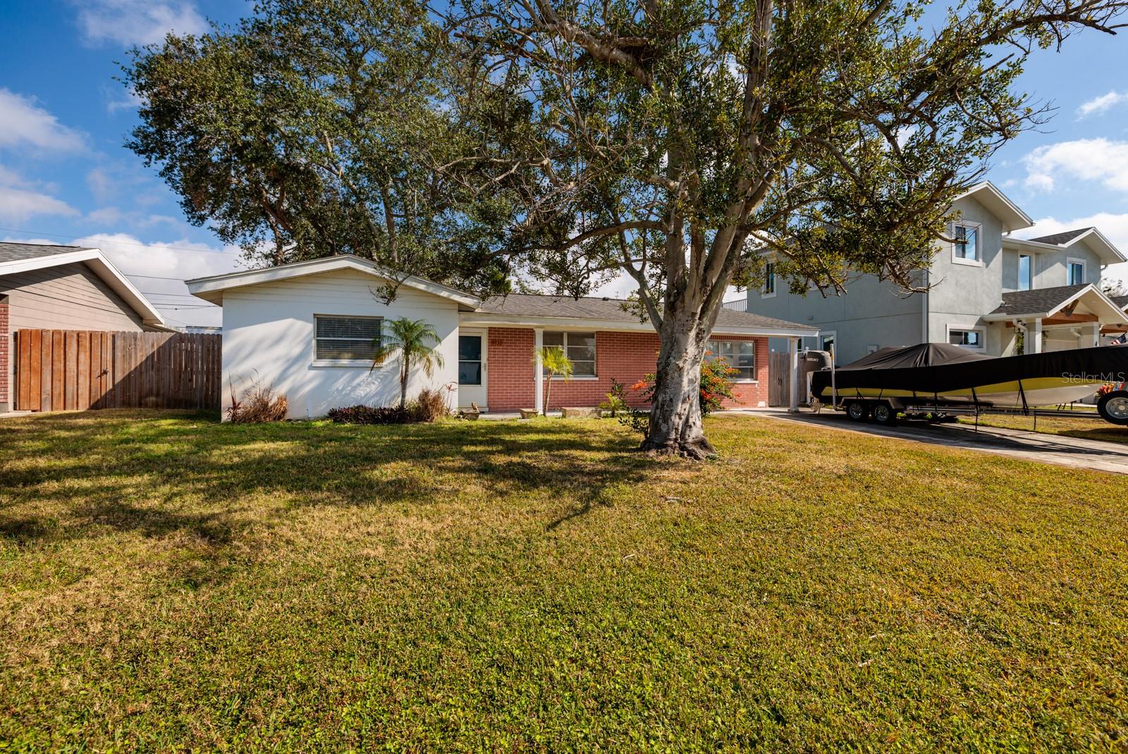 Photo 2 of 4837 97TH WAY N
