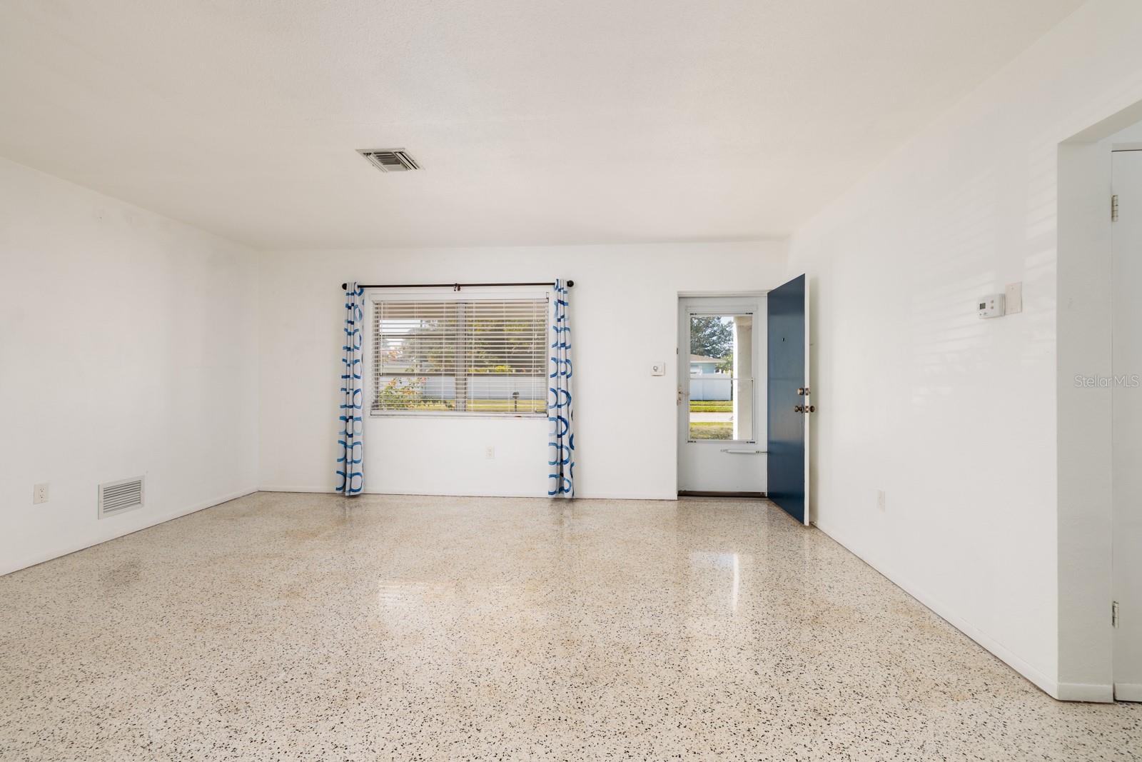 Photo 5 of 4837 97TH WAY N