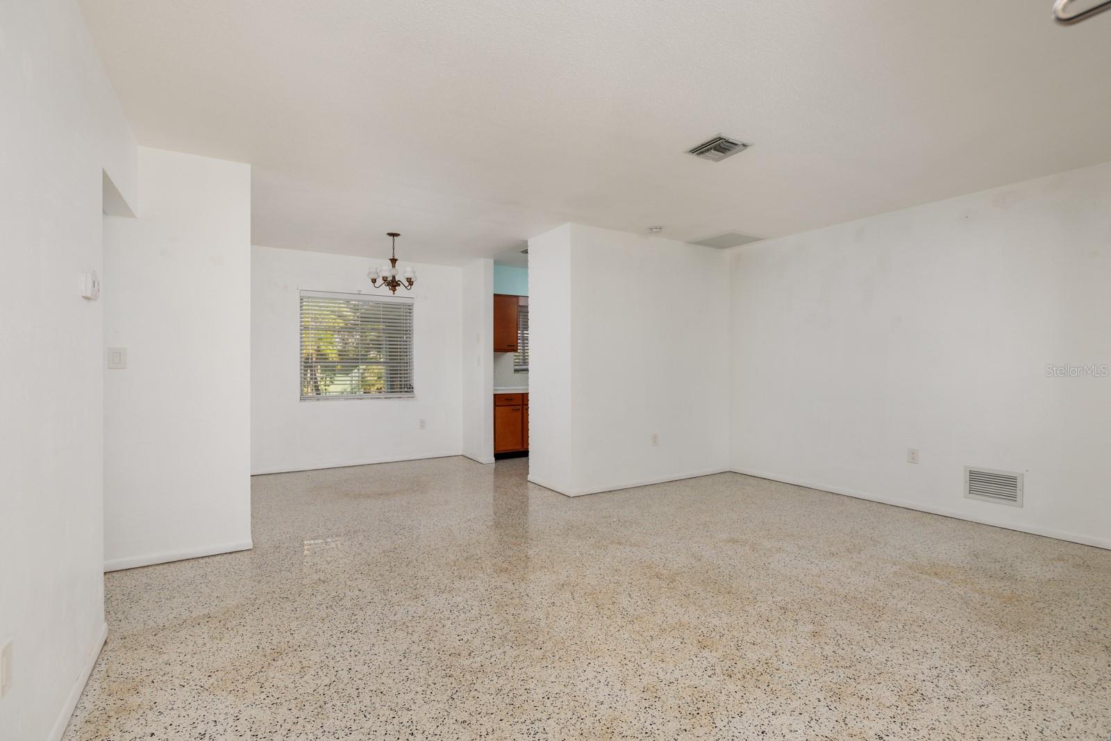 Photo 6 of 4837 97TH WAY N