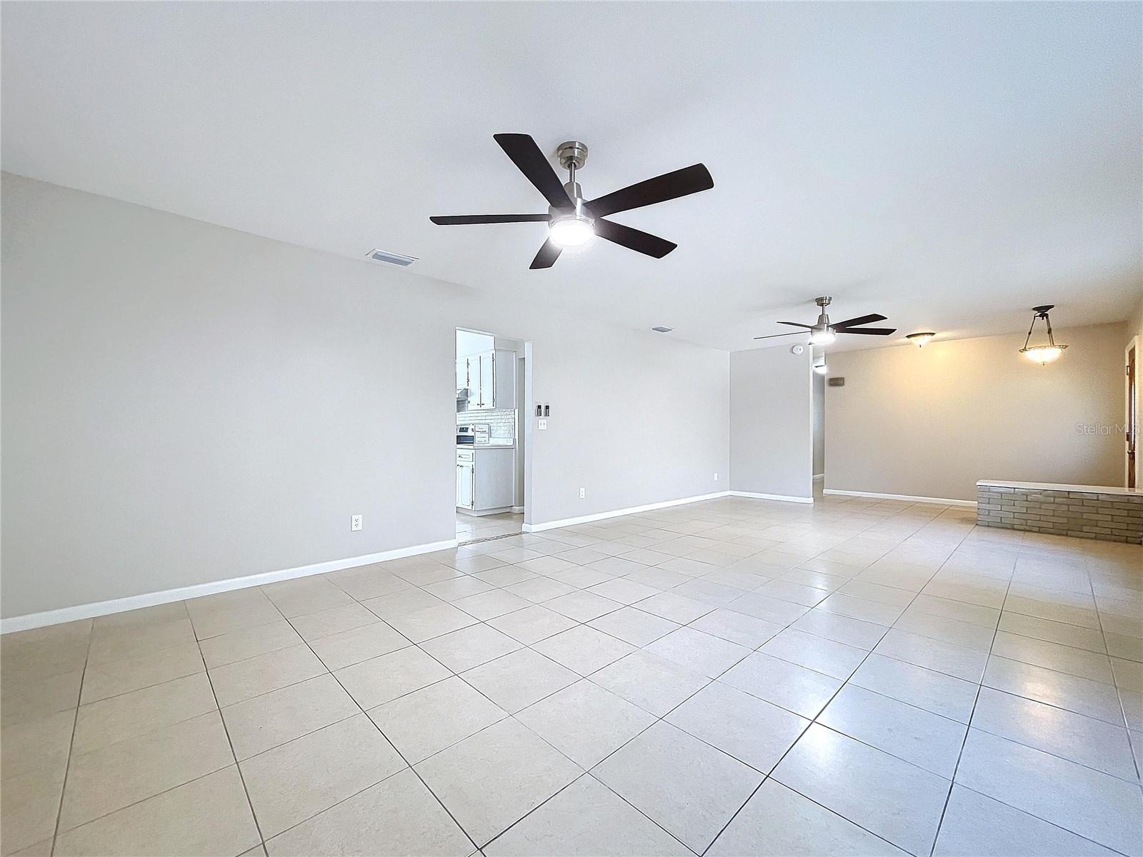 Photo 6 of 5009 E KIRBY ST