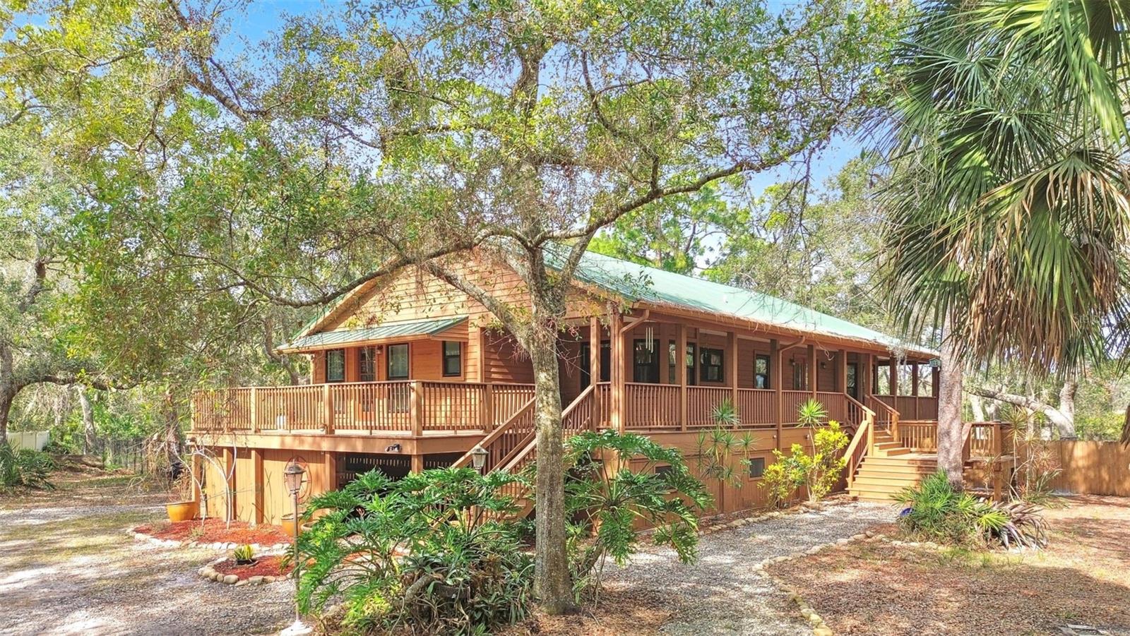 Photo of 360 WELLINGTON AVE
