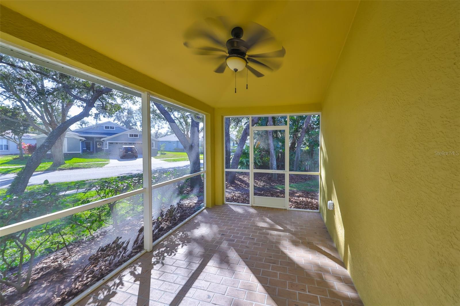 Photo 4 of 6125 GANNETWOOD PL