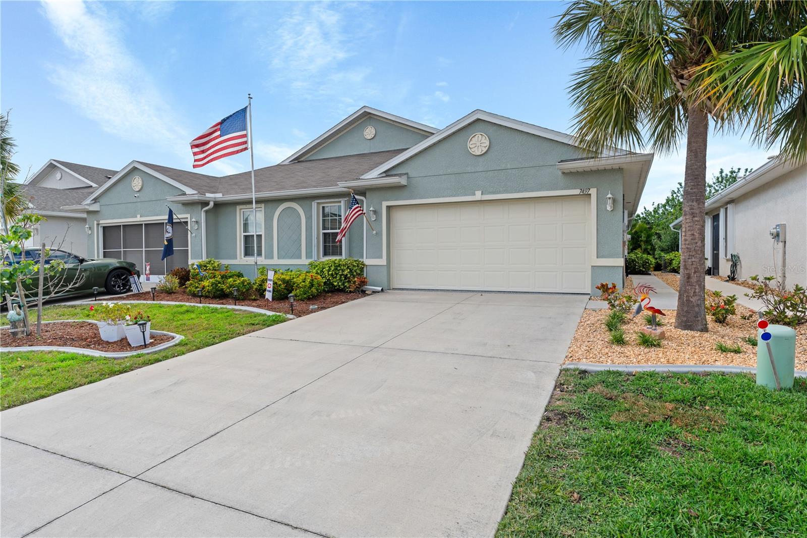 Photo 2 of 7497 W LENOX CIR