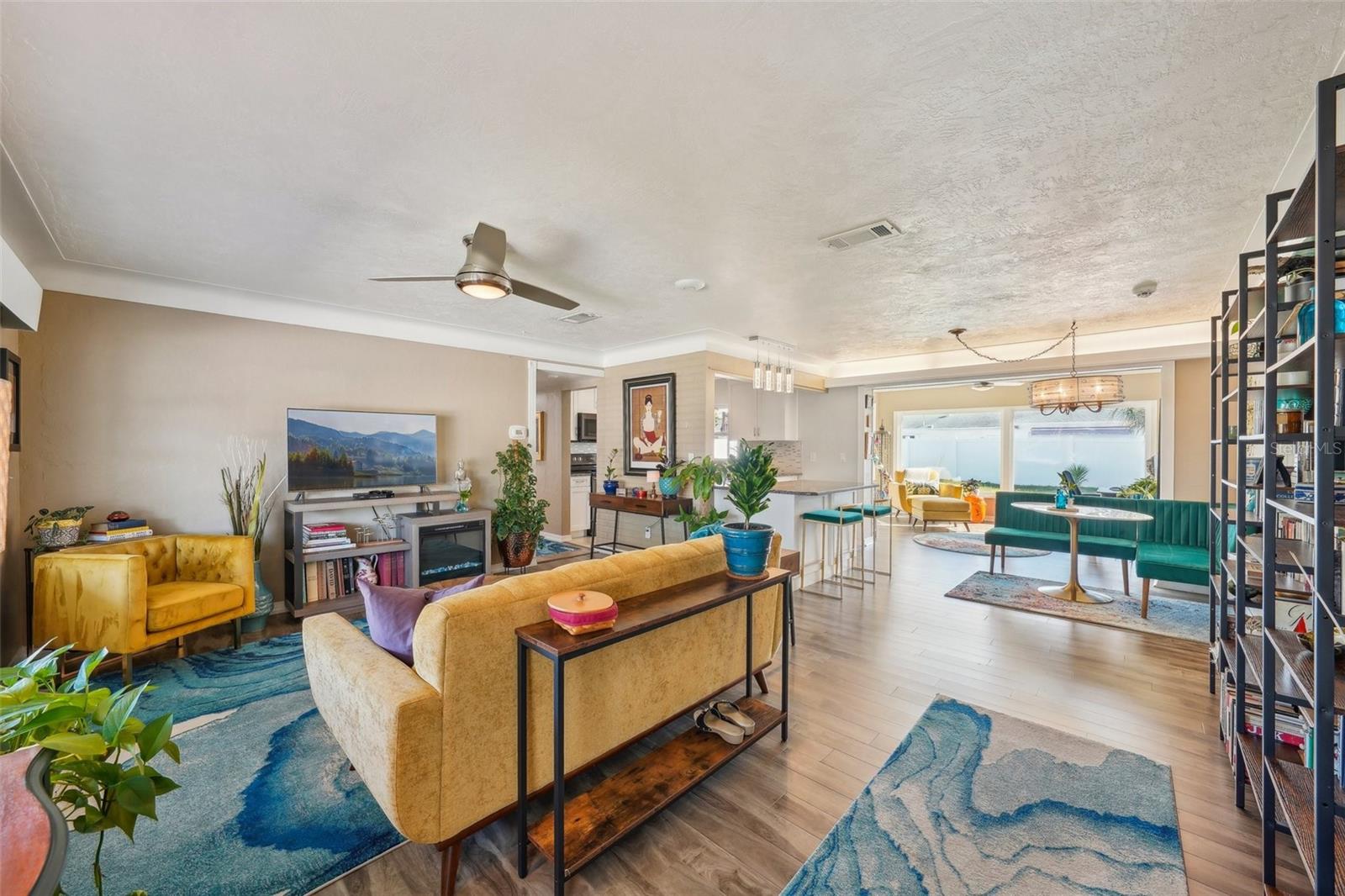 Photo 3 of 2851 66TH WAY N