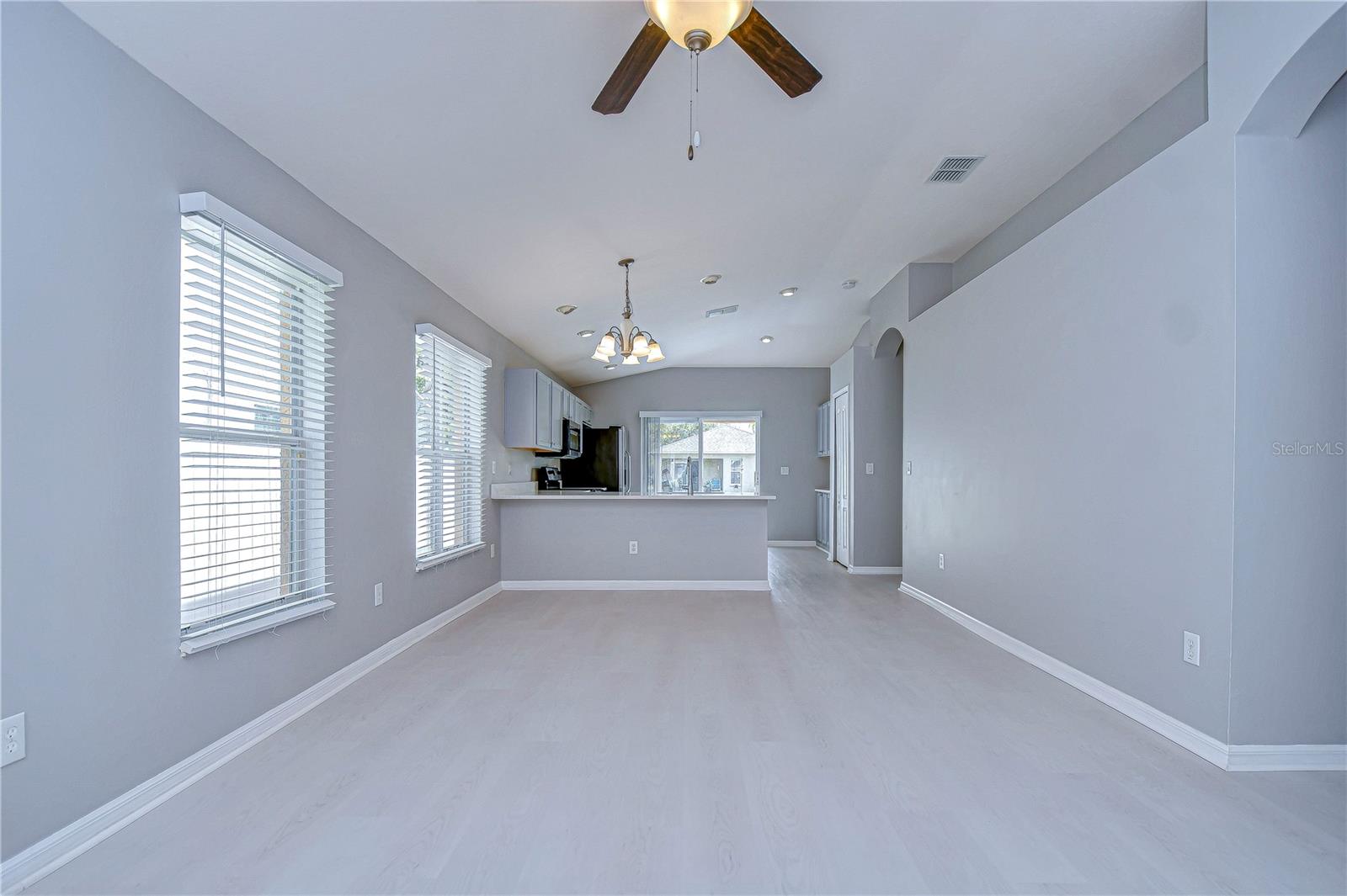 Photo 3 of 31132 MASENA DR