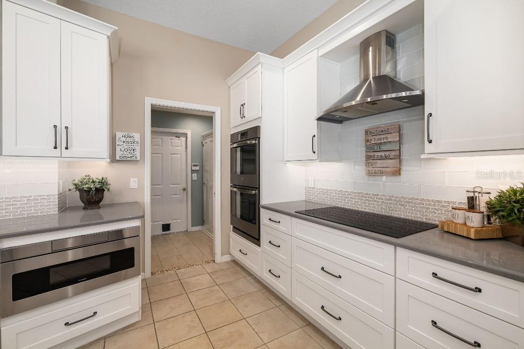 Photo 7 of 7185 N SERENOA DR