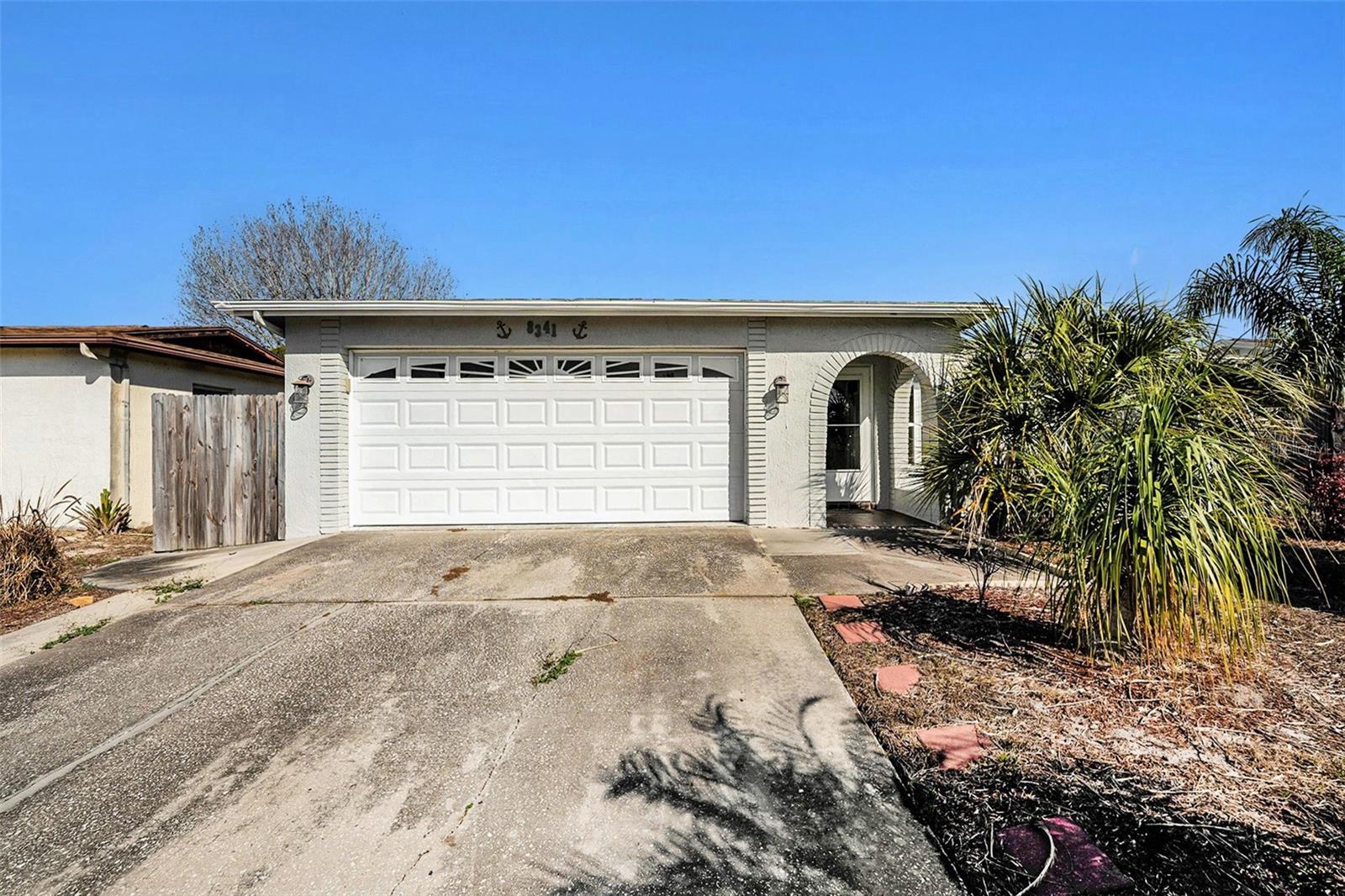 Photo of 8341 MOULTON DR