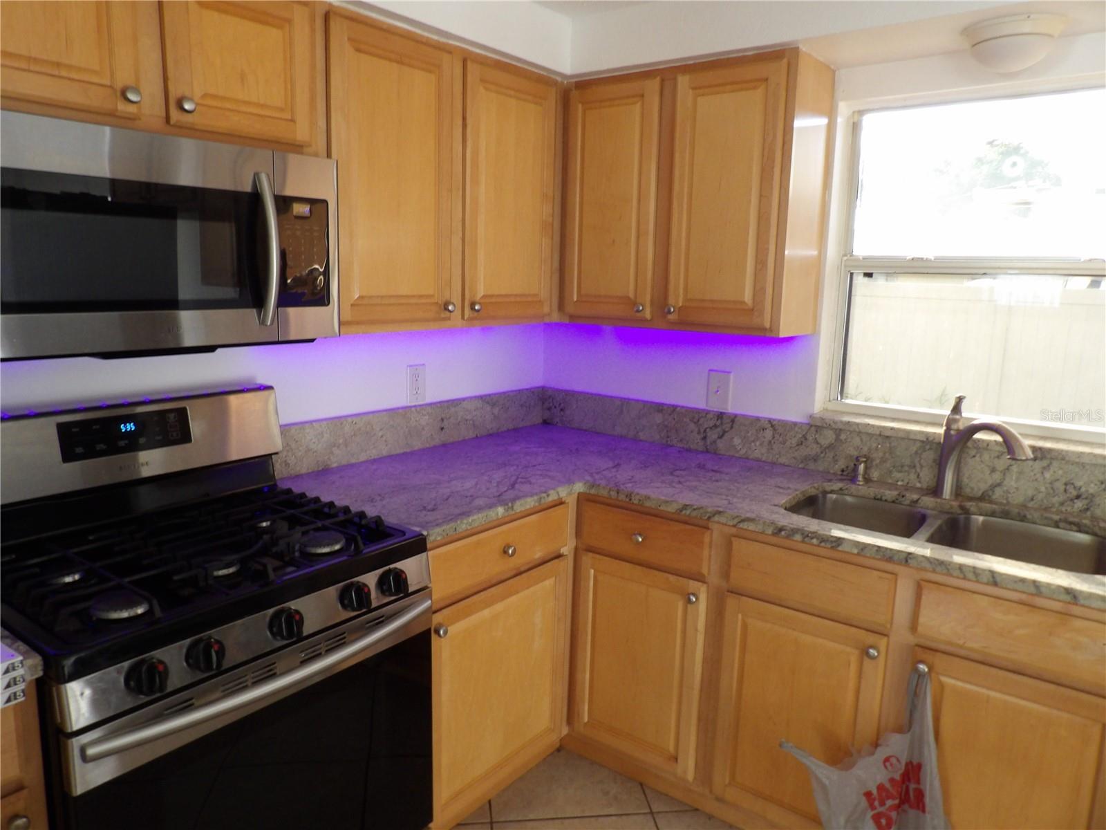 Photo 5 of 9038 WALSINGHAM RD