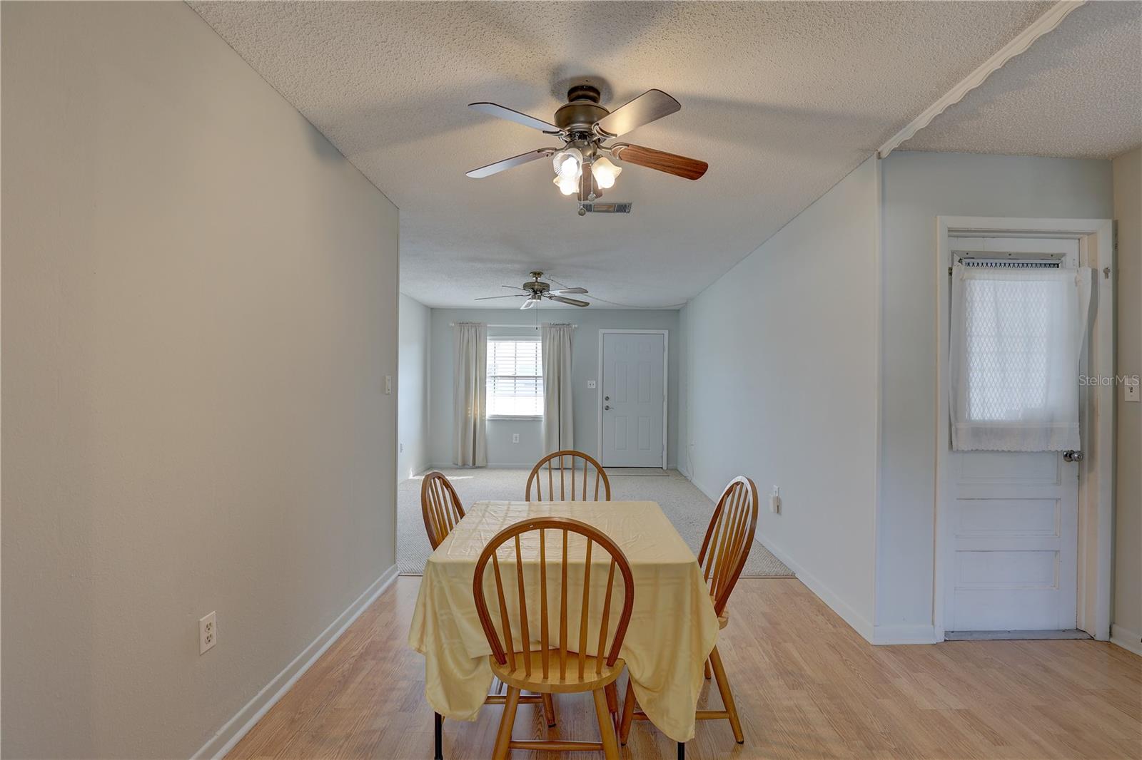 Photo 6 of 10116 TULIP ST N #10116