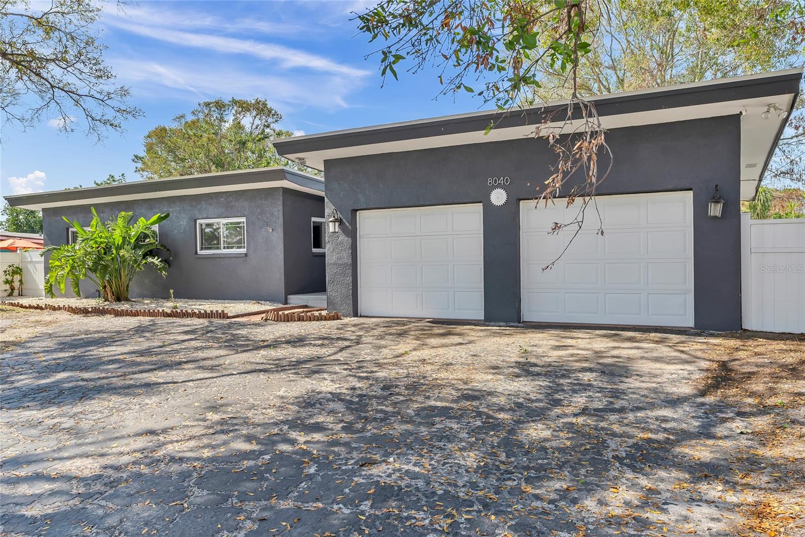 Photo 4 of 8040 OWL RD