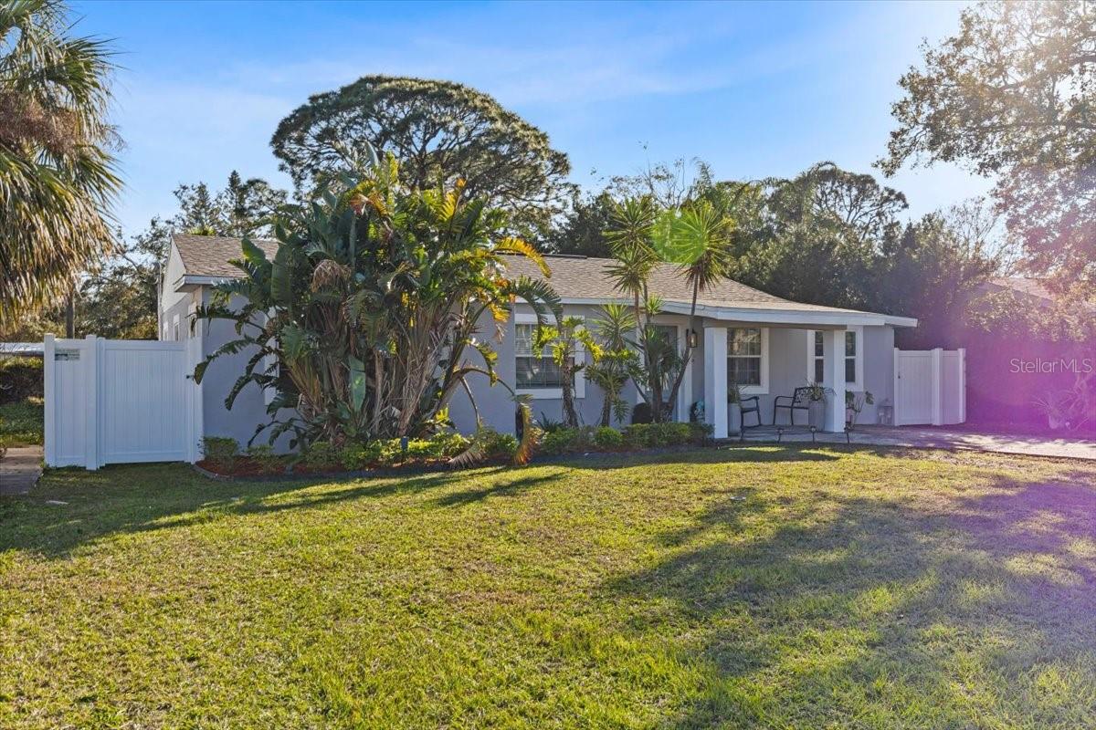 Photo 6 of 4106 W BAY VIEW AVE