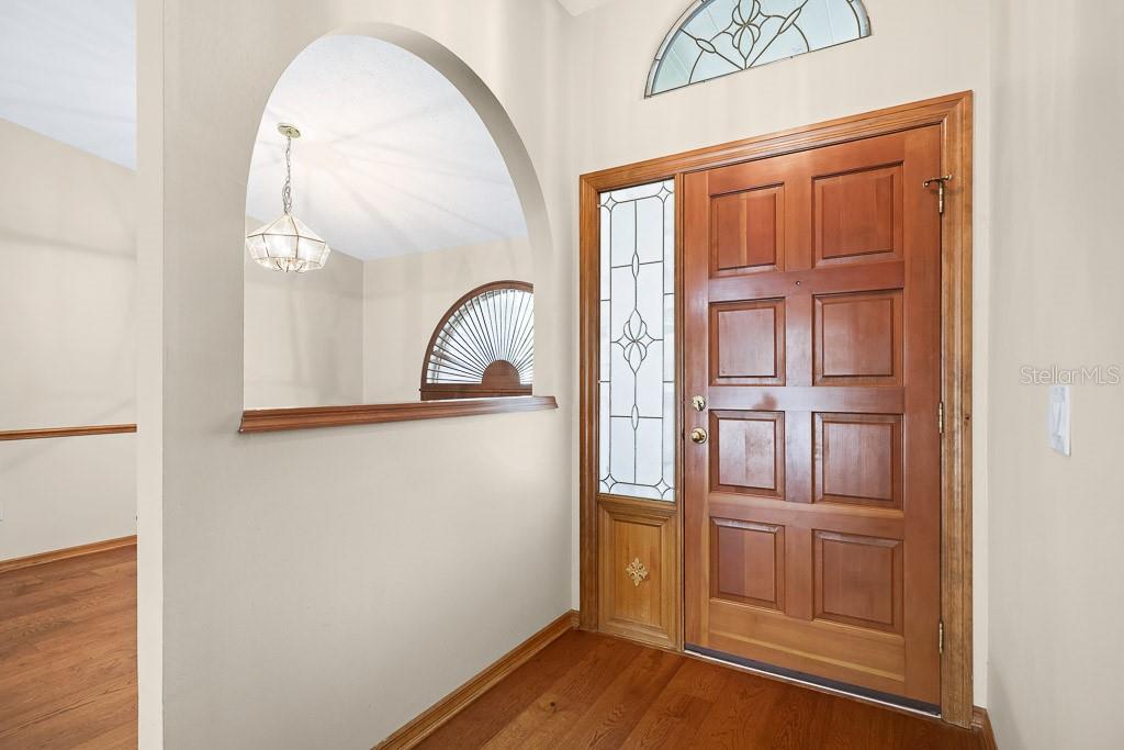 Photo 6 of 3917 APPLETREE DR