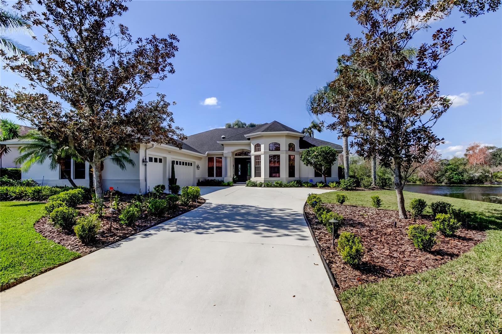 Photo 4 of 3119 LYNWOOD CT