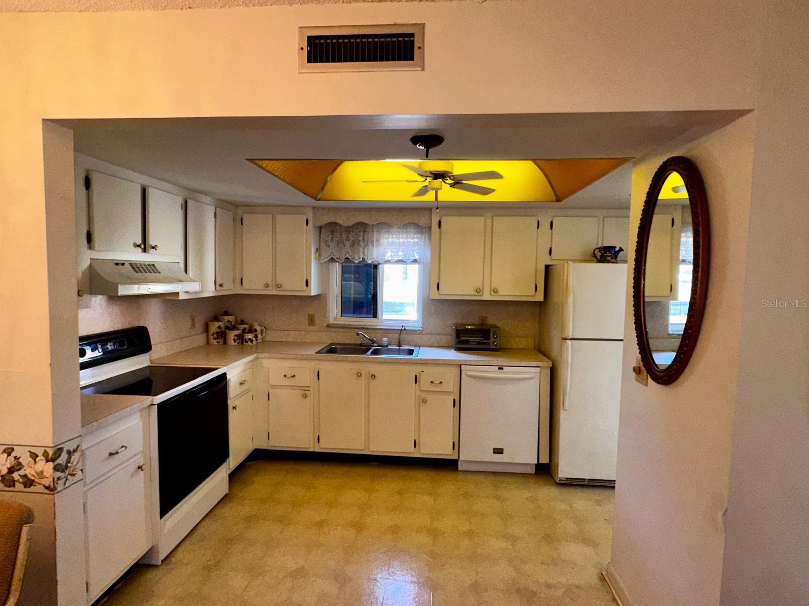 Photo 5 of 7040 COGNAC DR #1