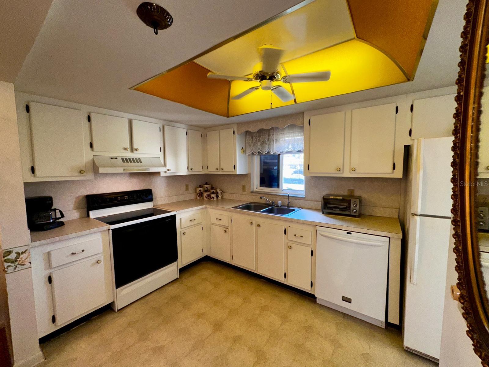 Photo 6 of 7040 COGNAC DR #1