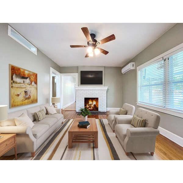 Photo 2 of 1276 SEDEEVA CIR N