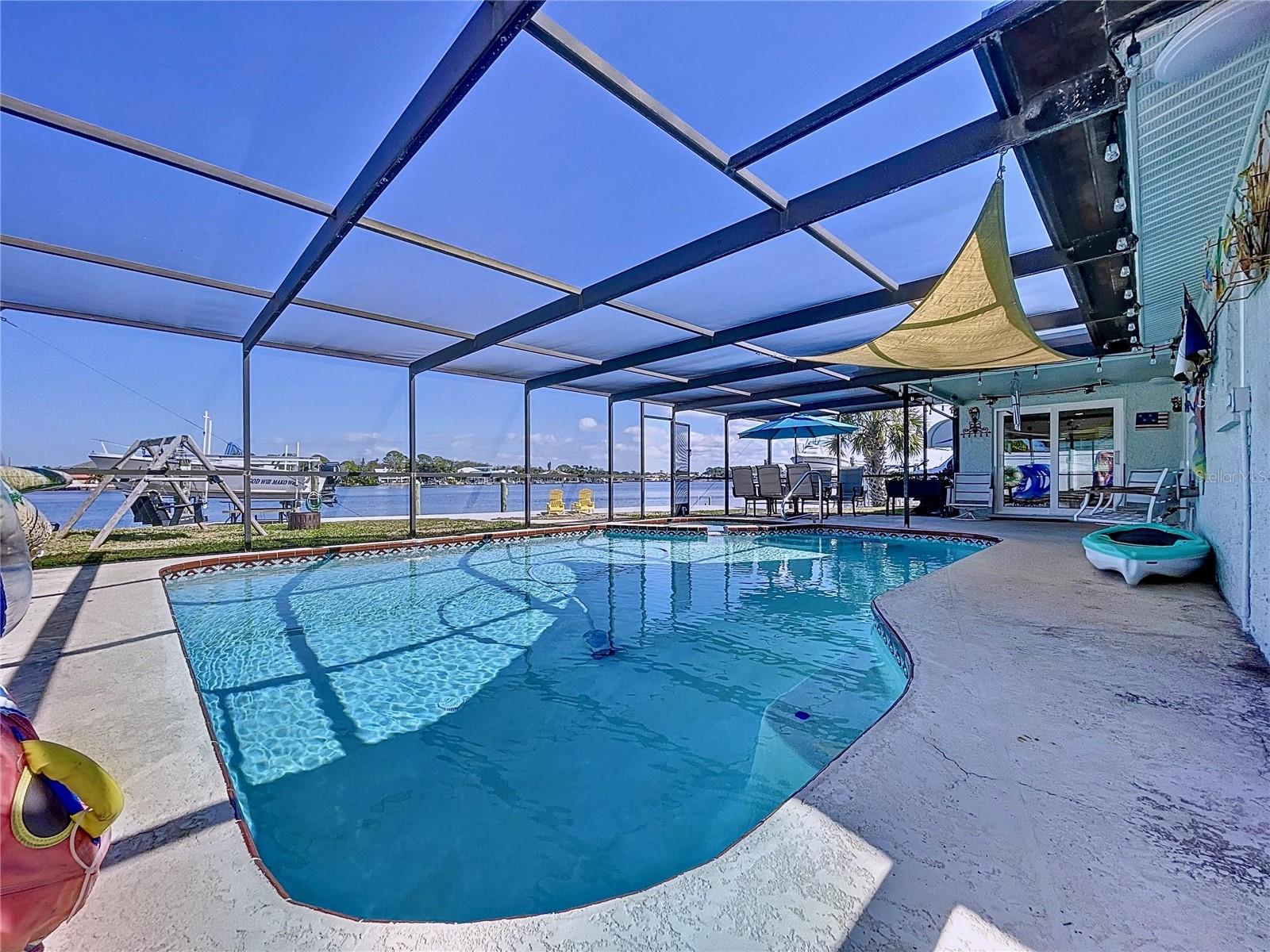 Photo 5 of 4941 WATERSIDE DR