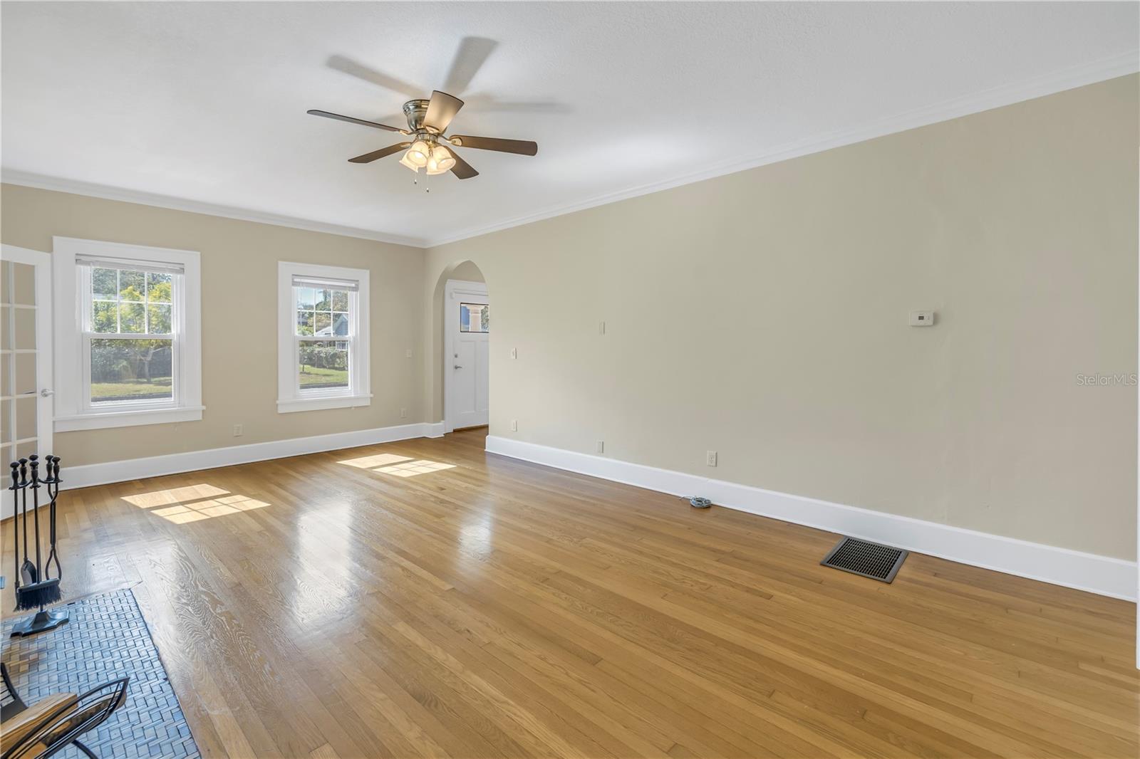 Photo 6 of 535 28TH AVE N