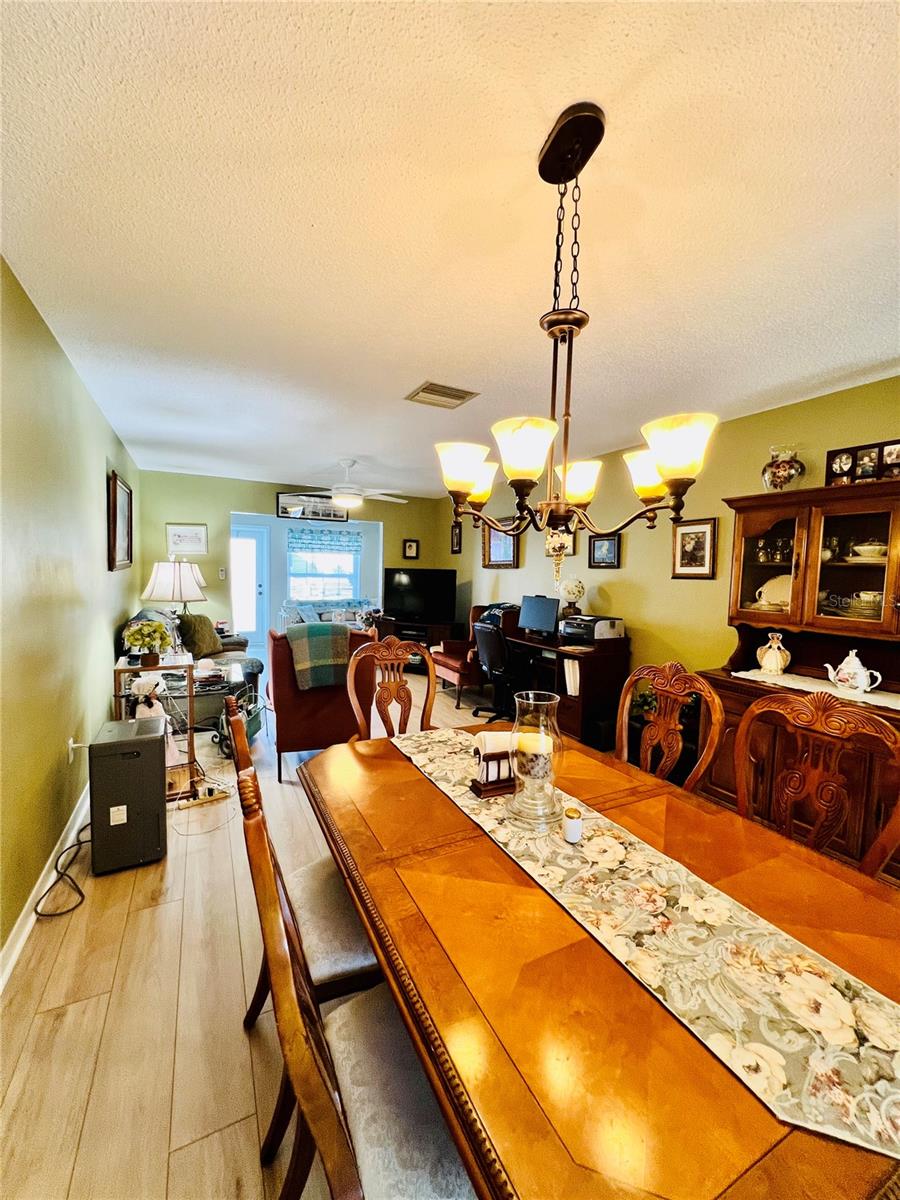 Photo 5 of 1656 S LAKE AVE #3
