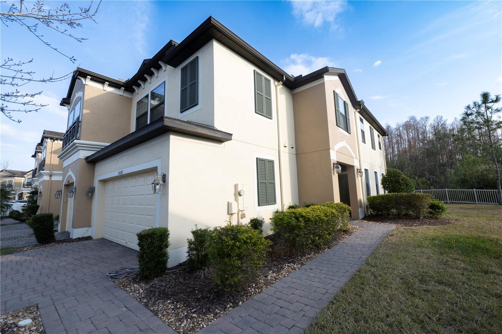 Photo of 30309 SOUTHWELL LN