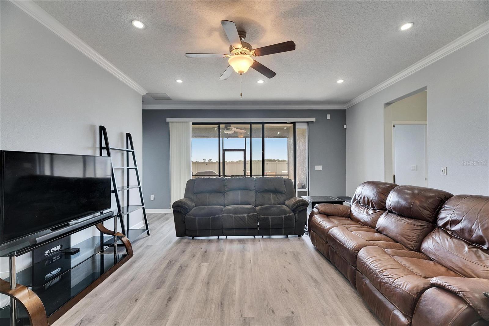 Photo 2 of 10019 CELTIC ASH DR