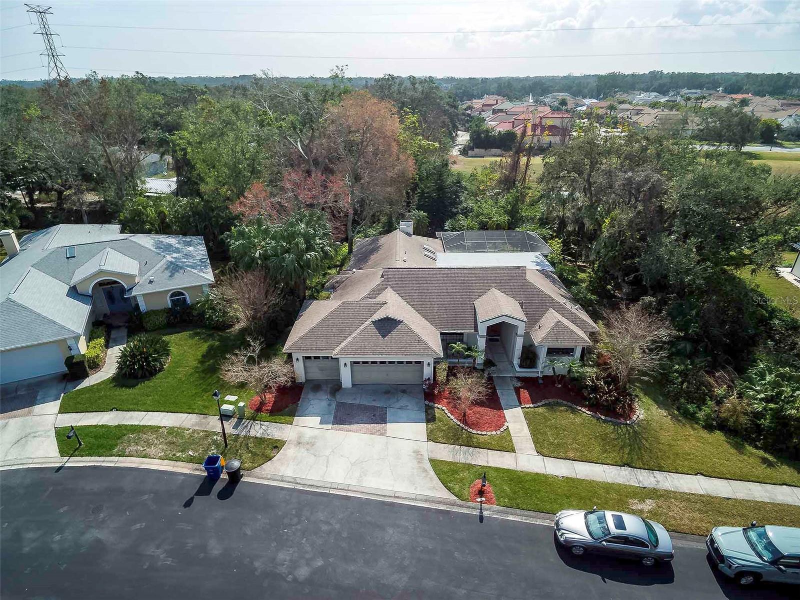 Photo 4 of 3037 CREST DR