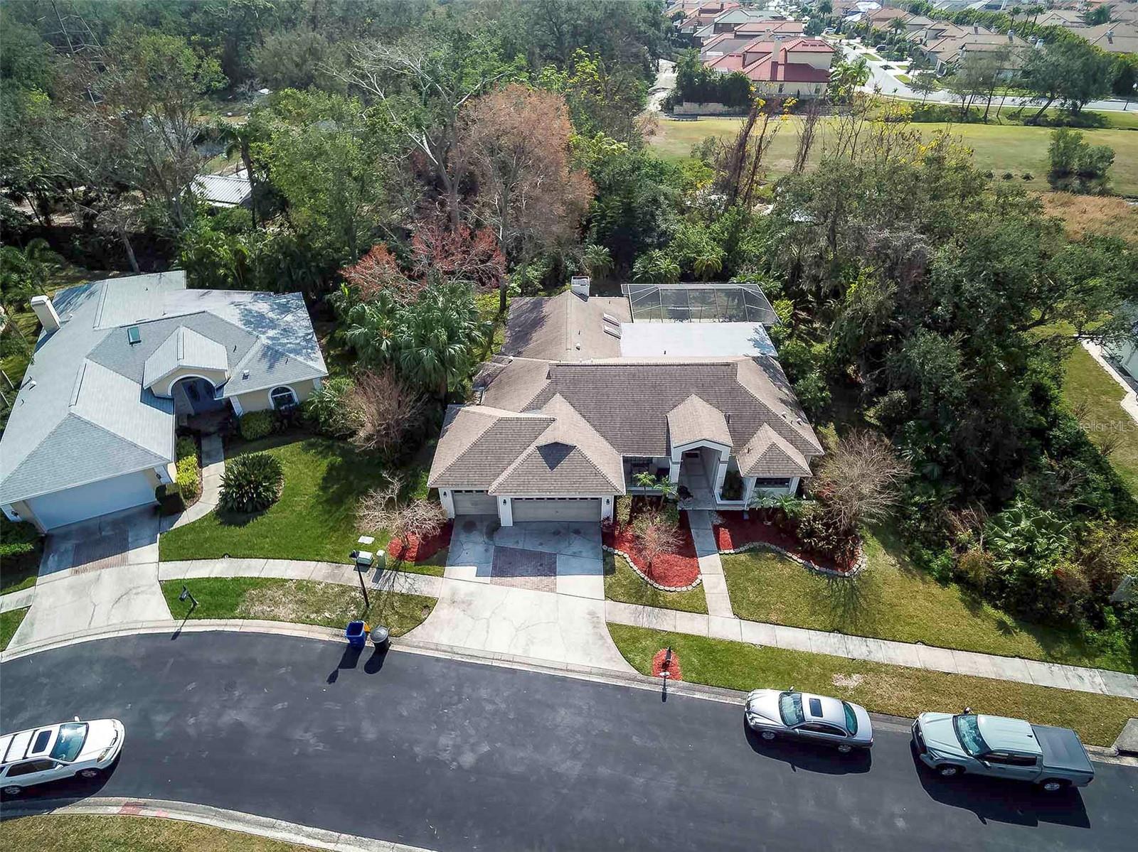 Photo 5 of 3037 CREST DR