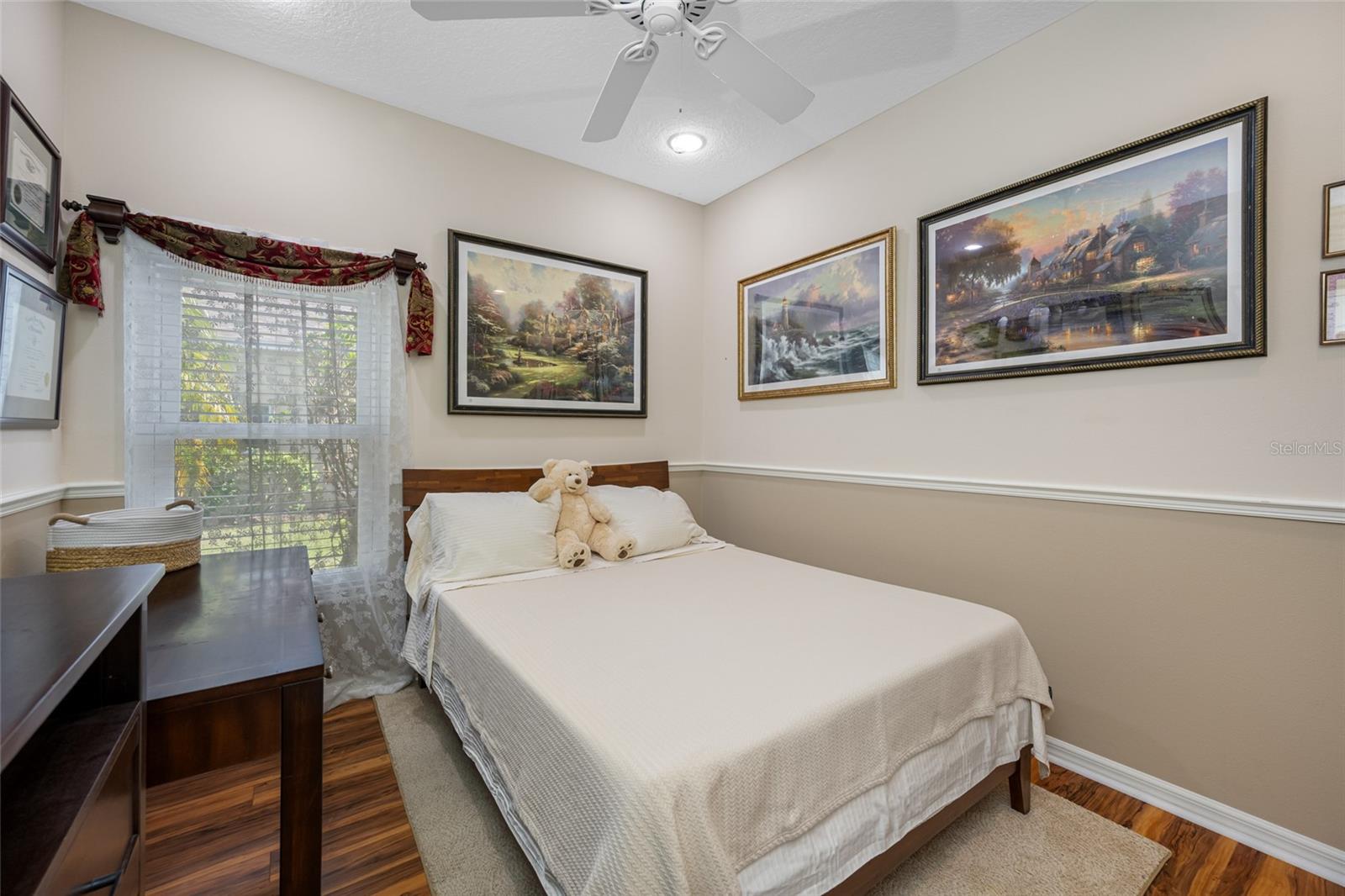 Photo 7 of 833 SEMINOLE SKY DR
