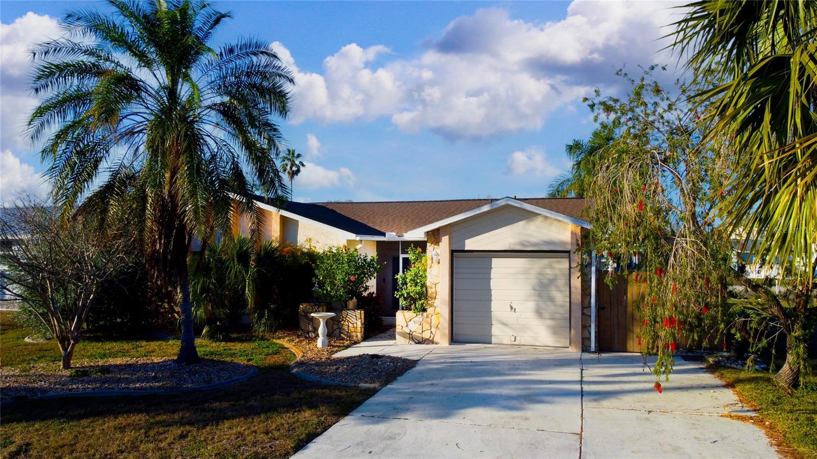 Photo of 7623 MAKO DR
