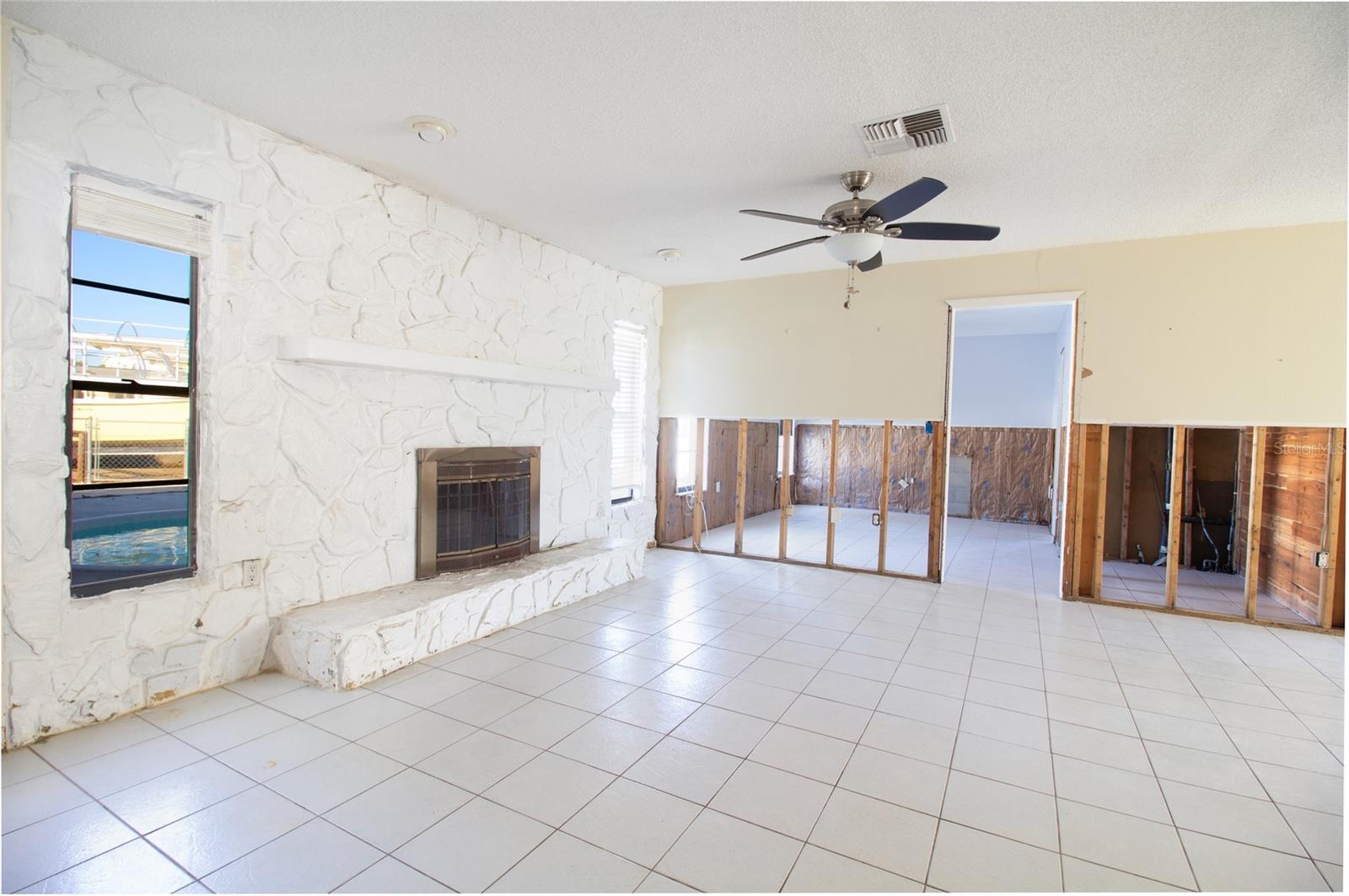 Photo 5 of 7623 MAKO DR