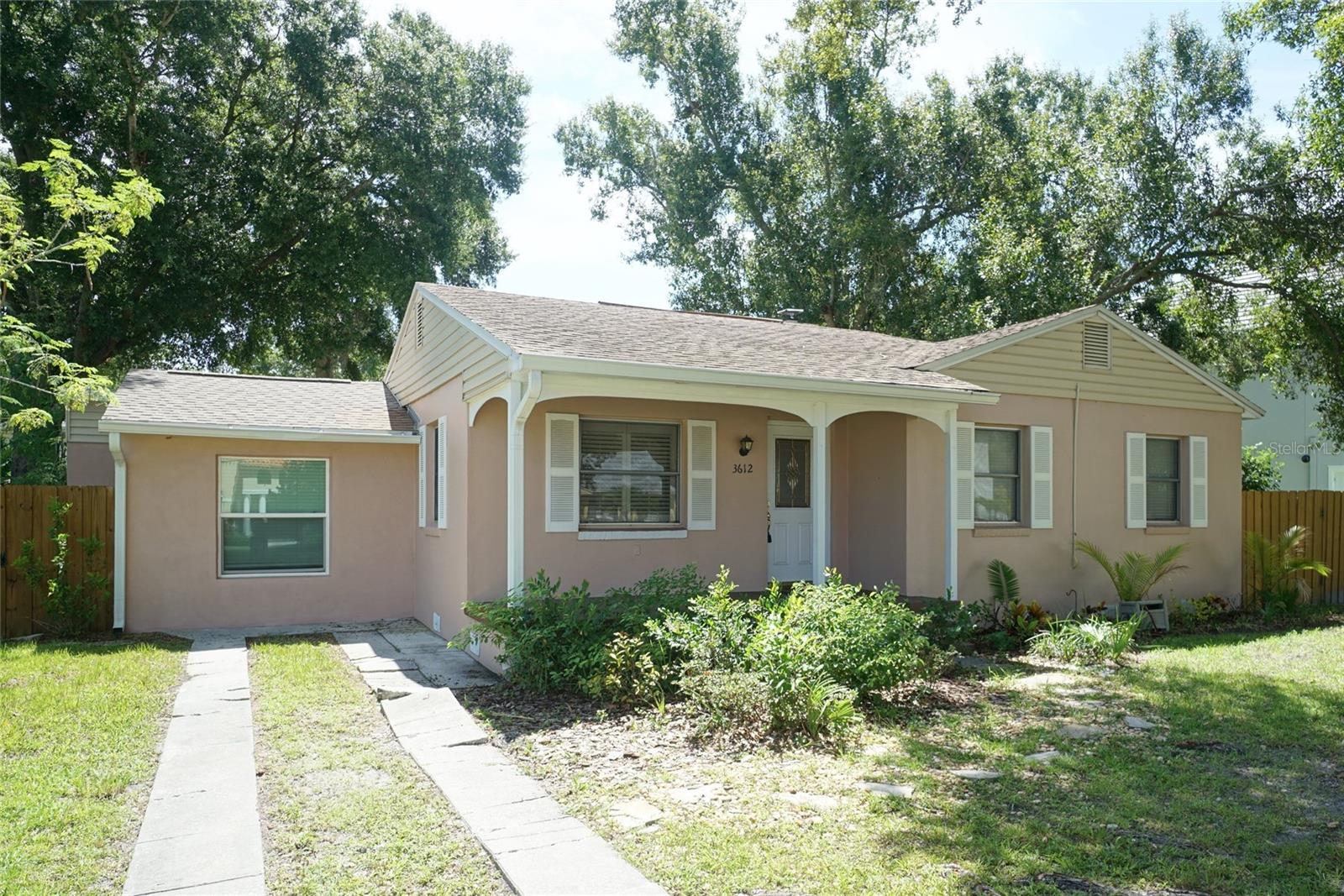 Photo of 3612 W TAMPA CIR