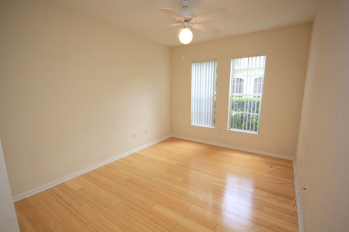 Photo 7 of 9404 CRESCENT LOOP CIR #104