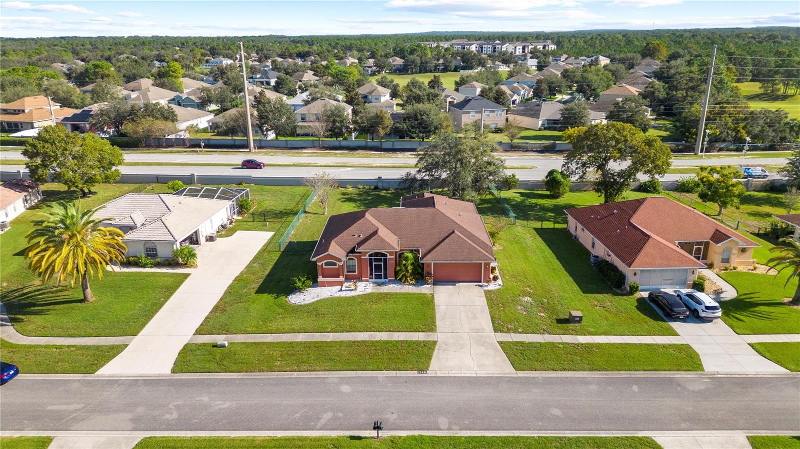 Photo 4 of 13481 PULLMAN DR