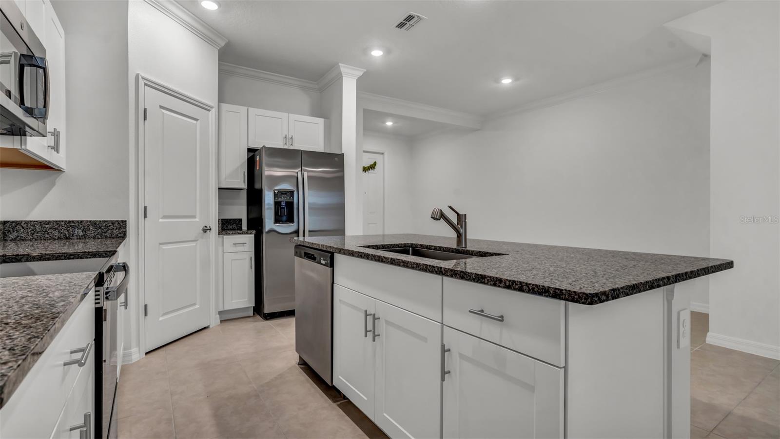 Photo 2 of 10807 FOWLERS BLUFF CT