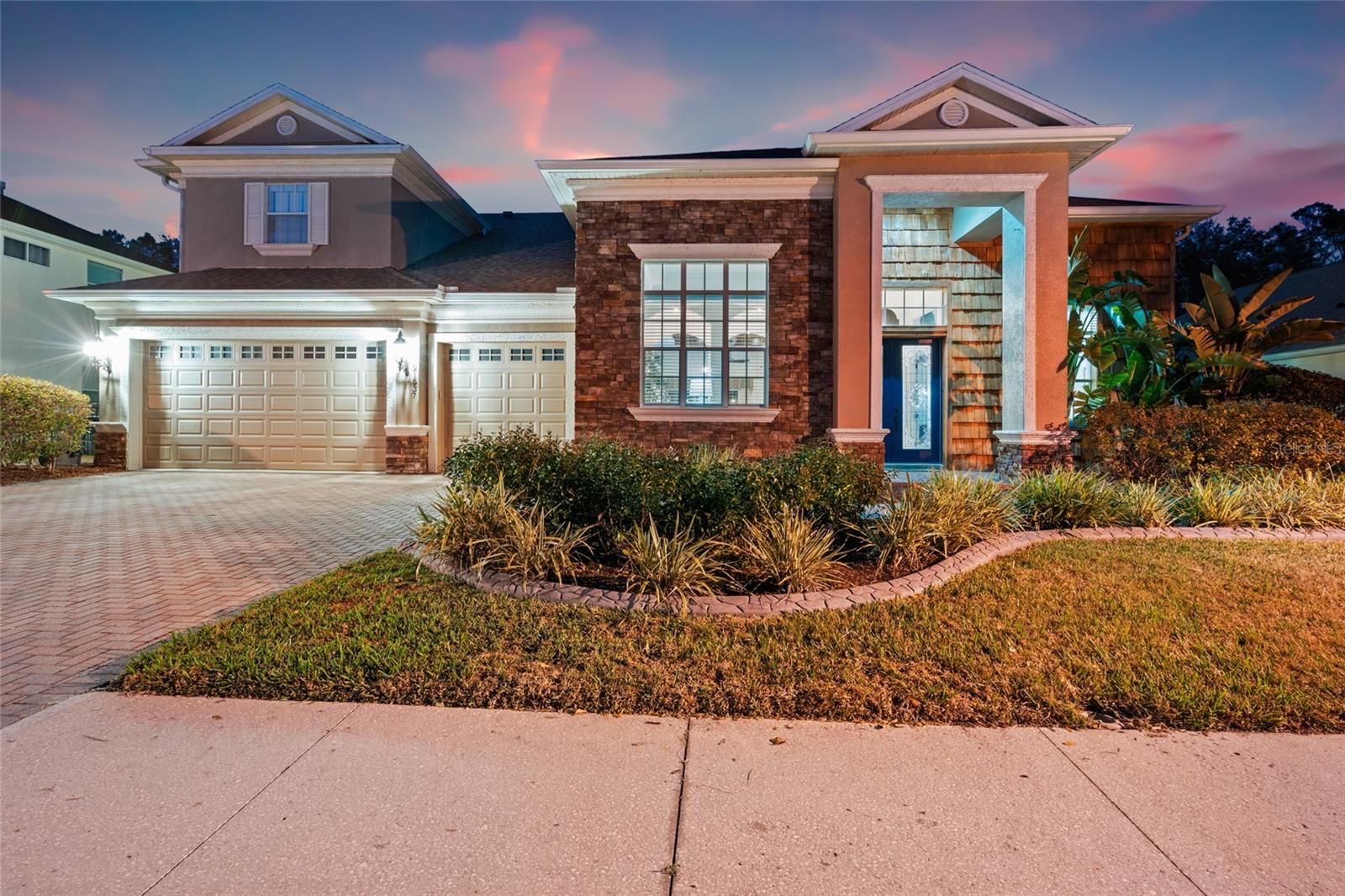 Photo of 21537 DRAYCOTT WAY