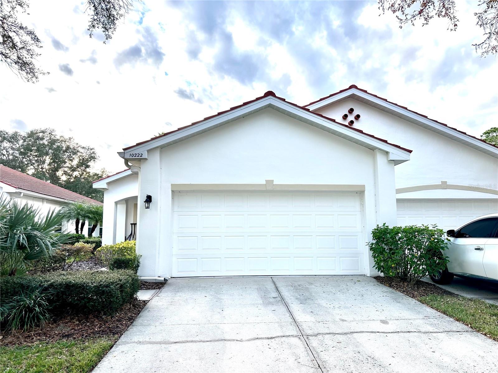 Photo of 10222 DEVONSHIRE LAKE DR