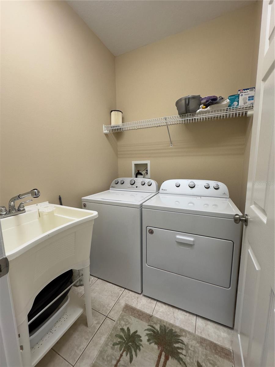 Photo 6 of 10222 DEVONSHIRE LAKE DR