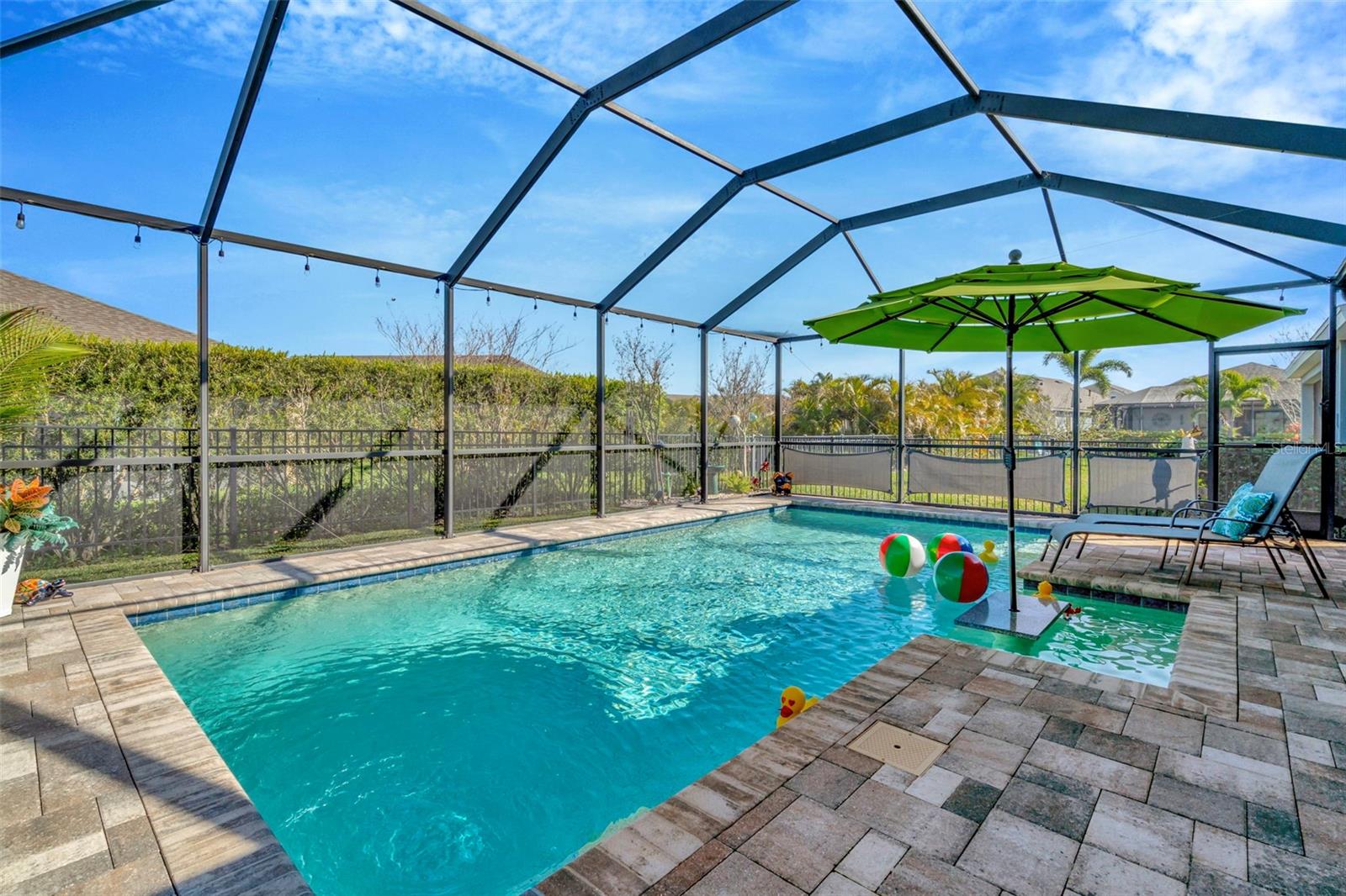 Photo 2 of 7426 SUNGOLD MEADOW CT
