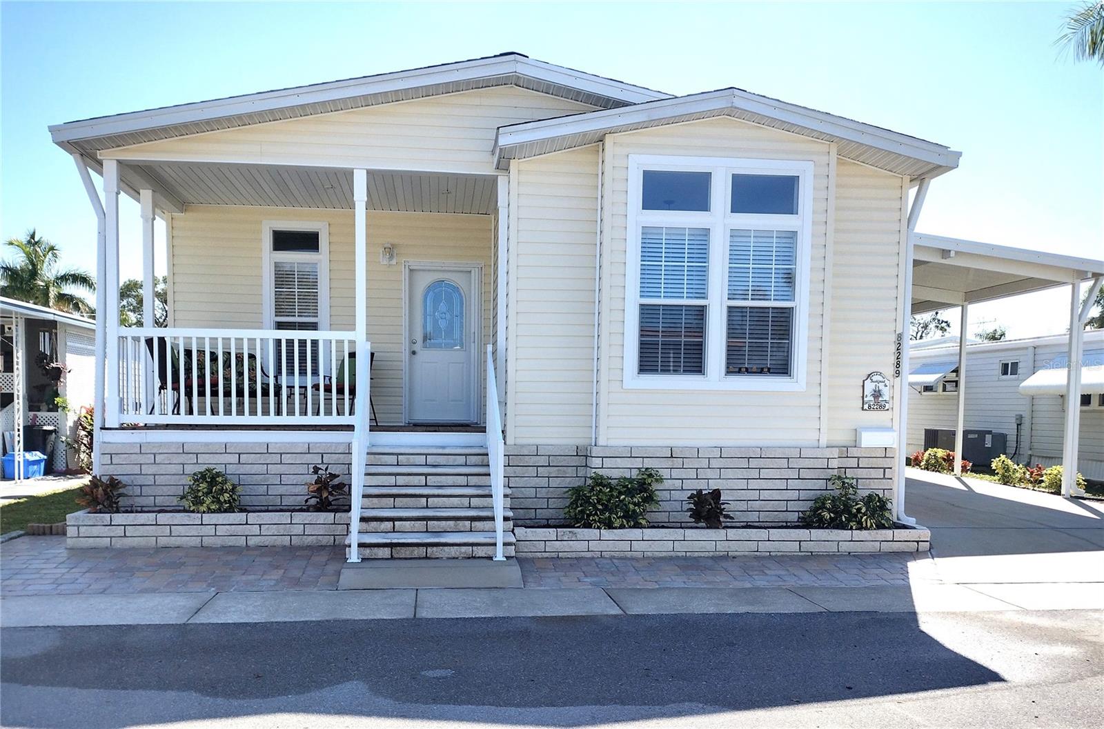 Photo of 82289 2ND AVE N #289