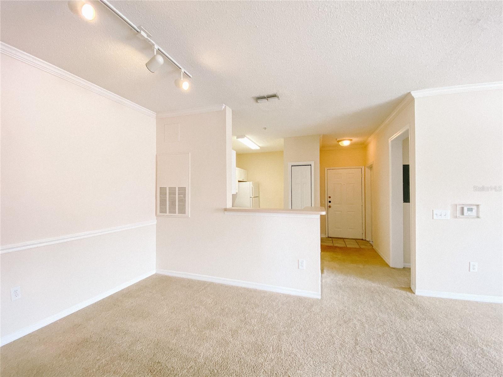 Photo 5 of 18001 RICHMOND PLACE DR #222