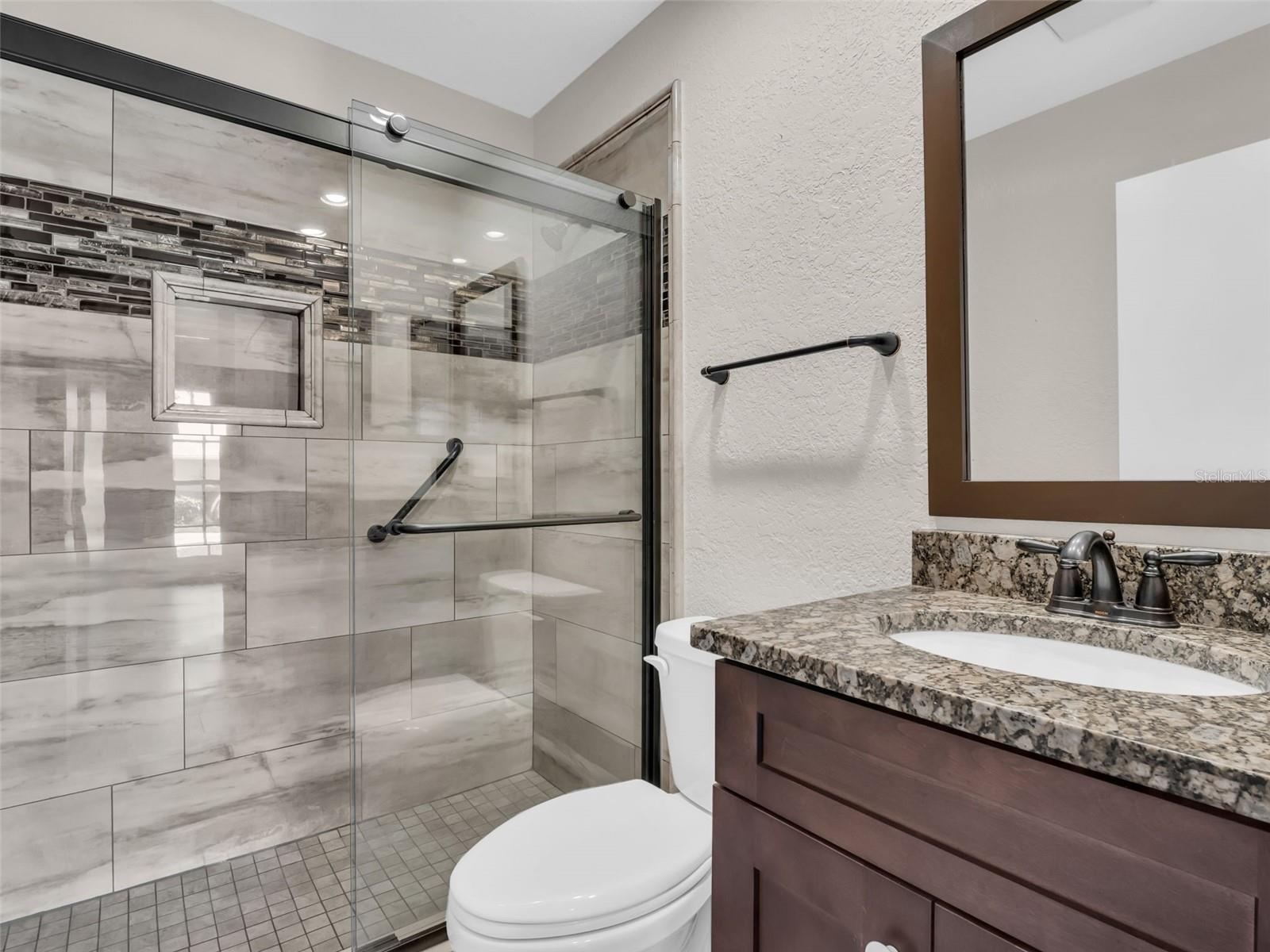 Photo 7 of 25 WINDRUSH BAY DR #25