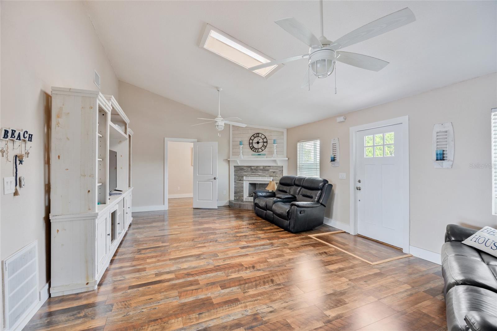 Photo 5 of 13023 PORT CT