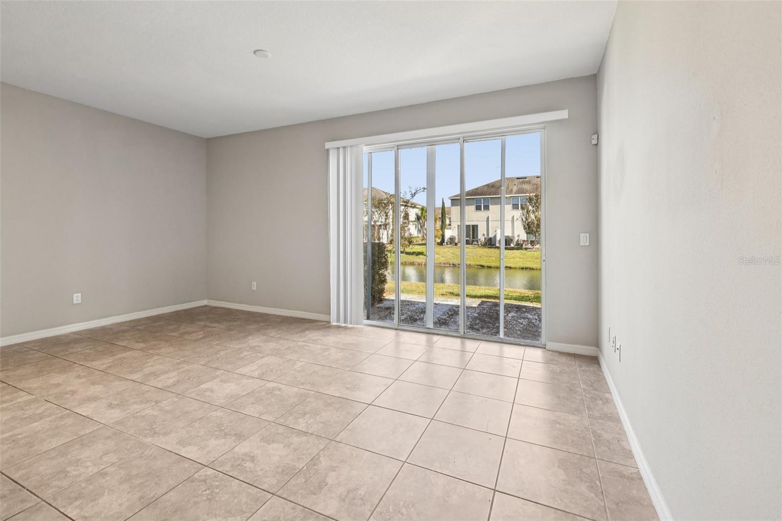 Photo 7 of 7022 SUMMER HOLLY PL