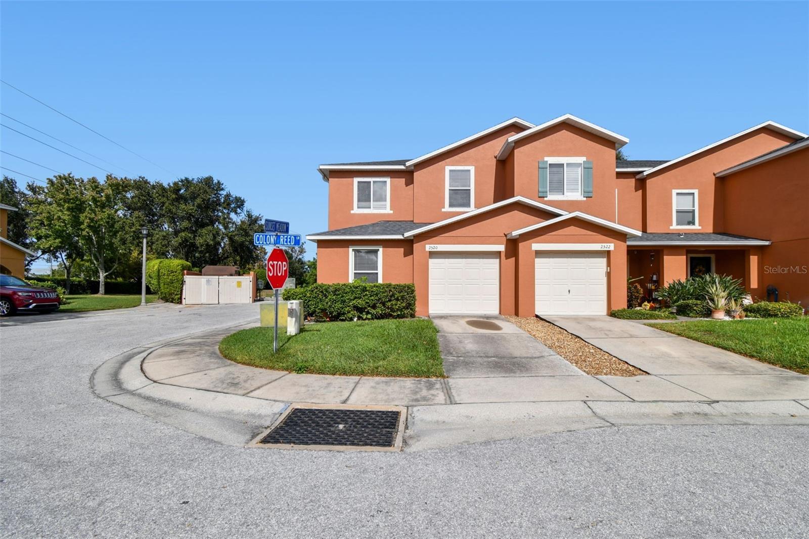 Photo 4 of 2520 COLONY REED LN