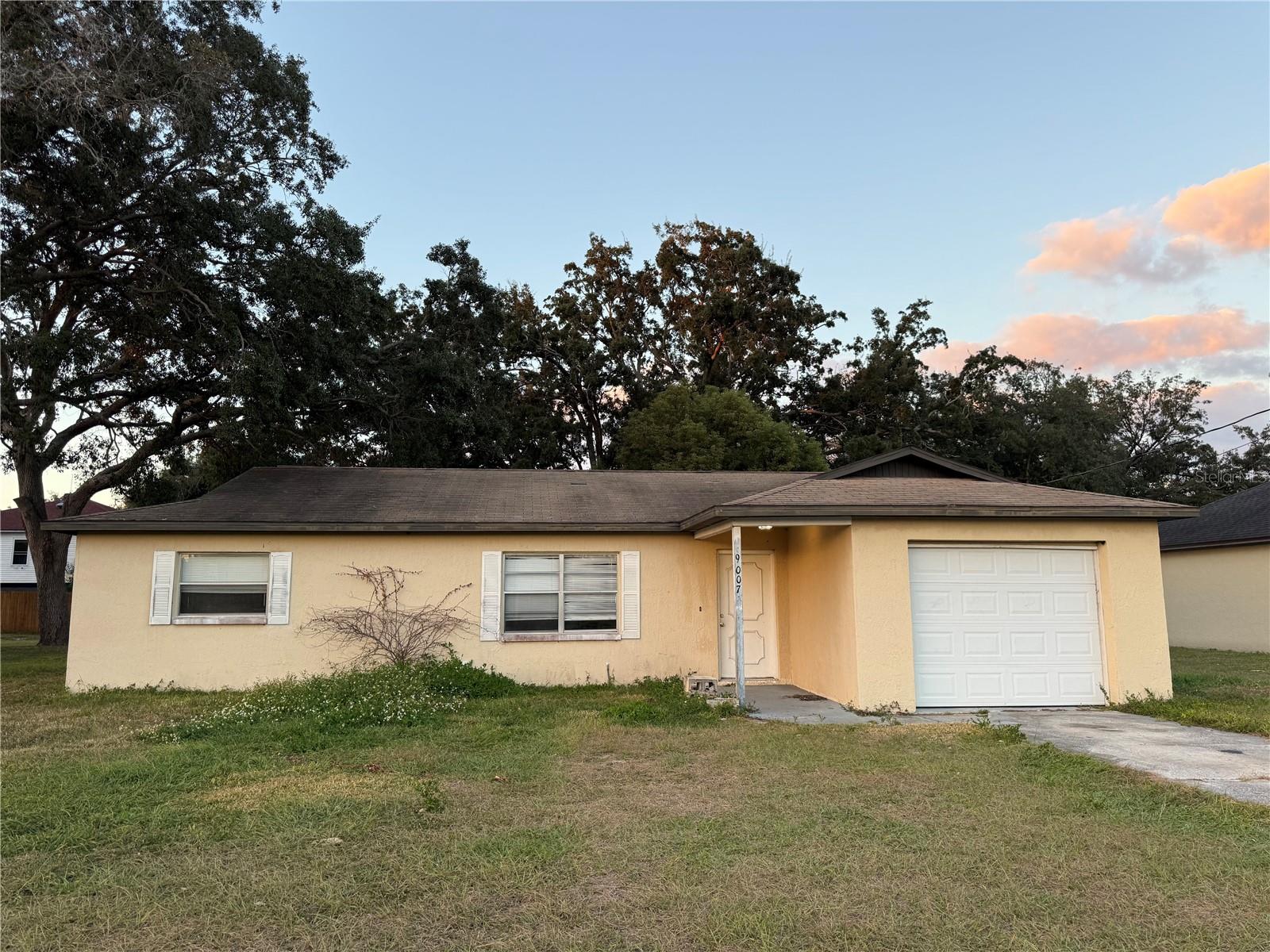 Photo of 9007 SPRING HILL DR