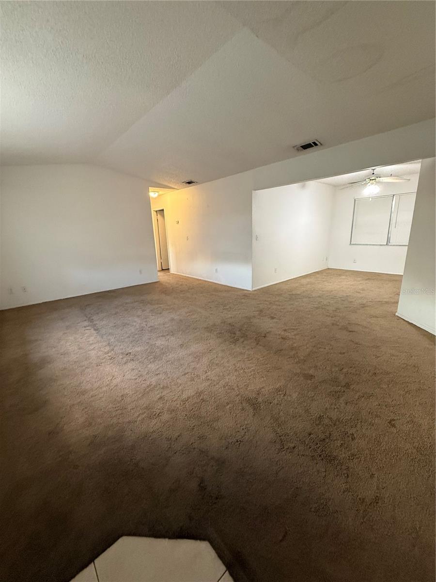 Photo 2 of 9007 SPRING HILL DR