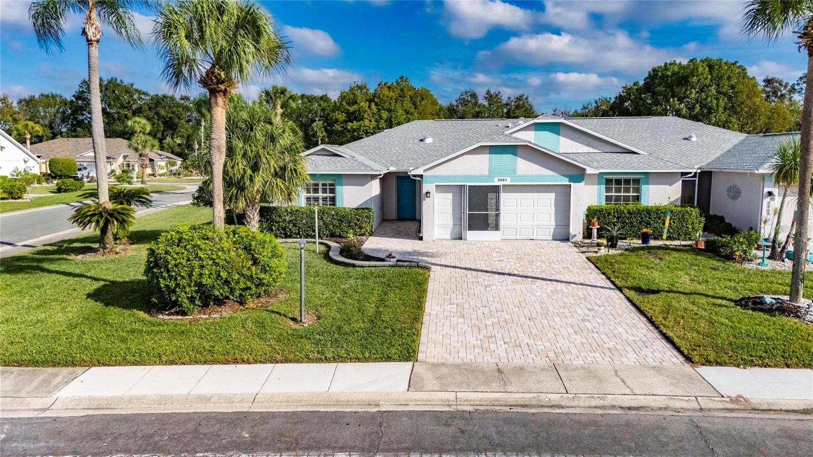 Photo of 2007 W DEL WEBB BLVD