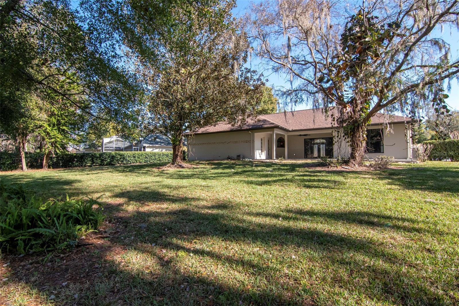 Photo 4 of 18306 PLEASANT RIDGE PL