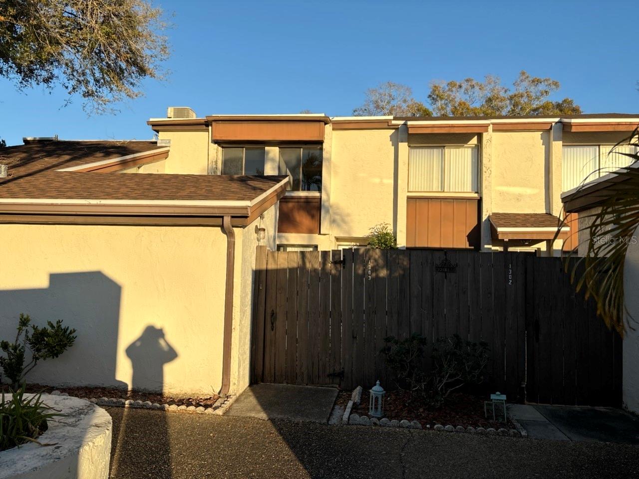 Photo 6 of 1881 N HERCULES AVE #1403